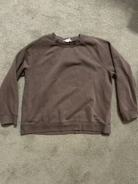 H&M Women's Brown Crewneck Sweatshirt
